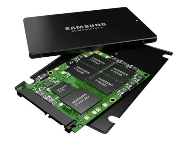 Samsung SSDs MZ7L3480HBLT-00A07 2