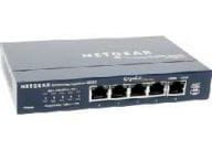 Netgear Netzwerk Switches / AccessPoints / Router / Repeater GS105GE 3